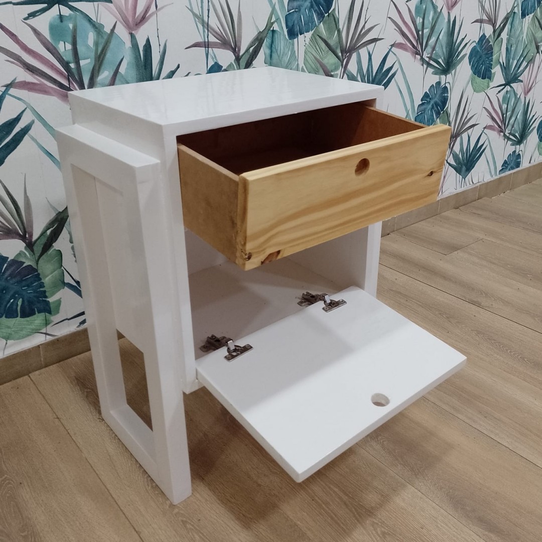 mesa-de-luz-nordica-1-cajon--1-puerta-blanco-y-tenido